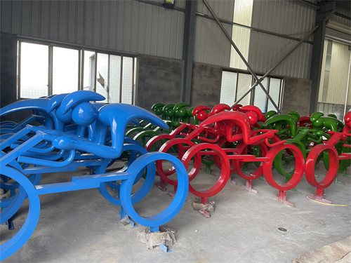 Large Running Man Outdoor Garden Sculptures Abstract Decorative For Urban