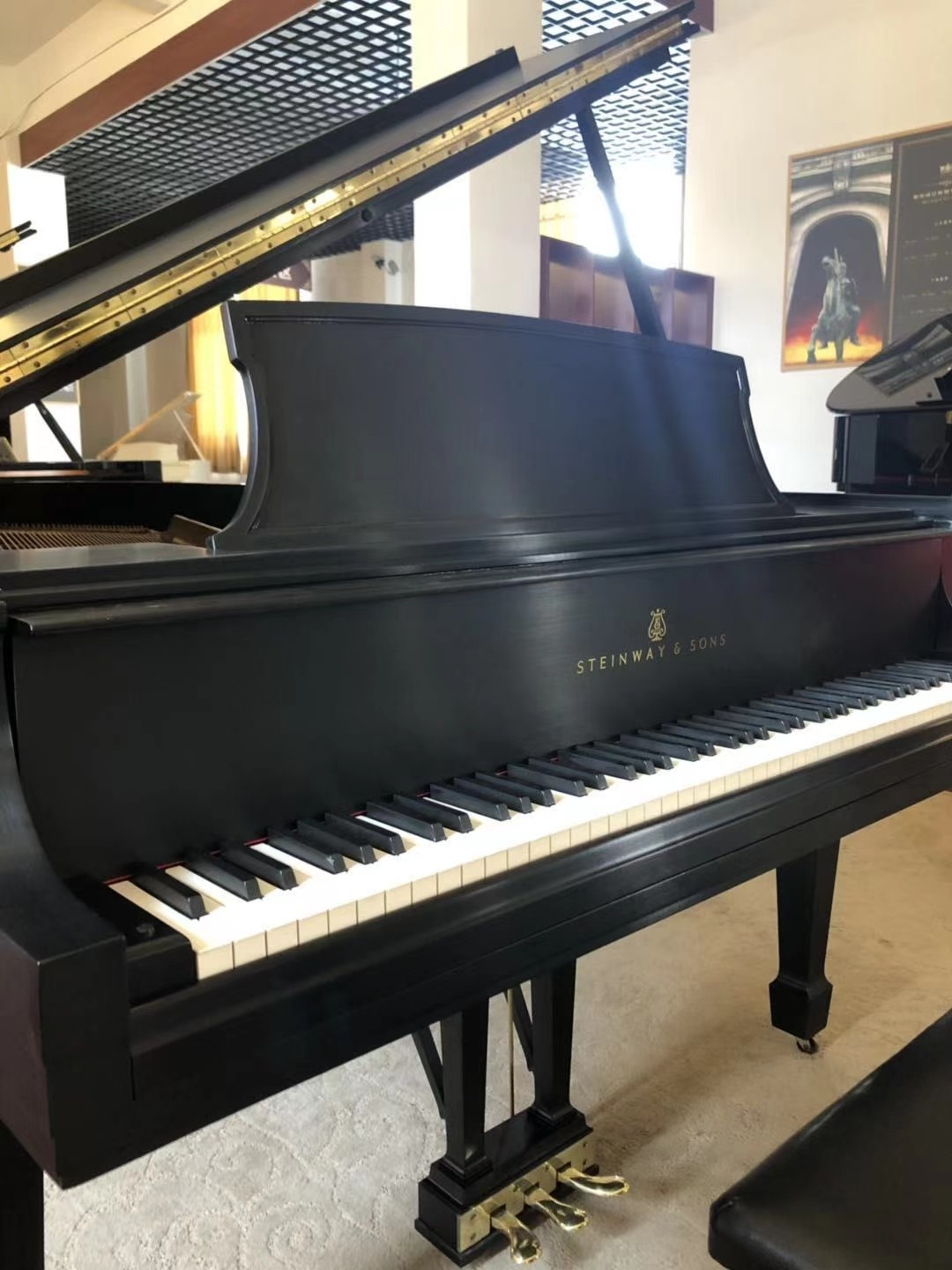 Wholesale custom mechanical 88 keys professional acoustic upright second hand piano Which websites can sell used pianos?