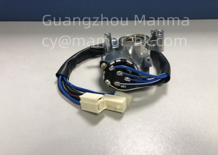 Car Lock Cylinder Set ISUZU Truck Parts For NKR JMC 8-97088277-0