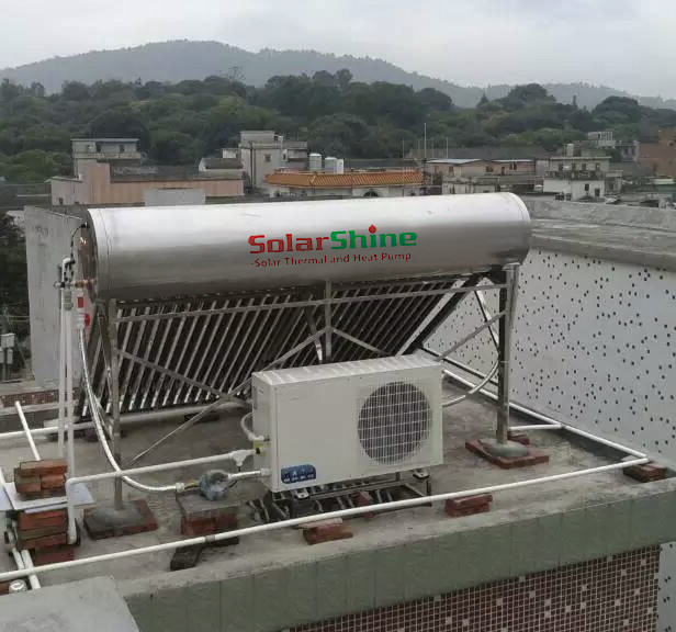 Safety Vacuum Tube Solar Water Heater , Solar Powered Tankless Water Heater
