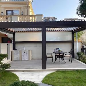 China Top-Quality Aluminum Extrusions Aluminum Patio Pergola PVDF Finish wholesale