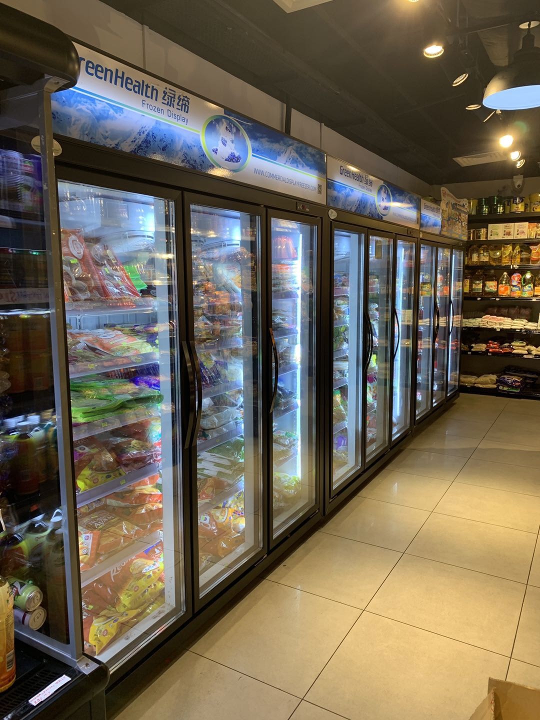 1700L Upright 3 Glass Door Display Freezer For Frozen Food / Dumpling