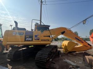 China 19900kg 21Tons Used Komatsu Excavator Pc200 Digging Fast Walking wholesale