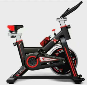 China Smart Gym Black Spinning Bike 3.5HP Indoor Exercise Magnetic Resistance wholesale