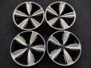 China Aluminum Alloy ET26 5 Spoke 66.5 Hole 20 Inch Gloss Black Rims For Audi RS5 2019 wholesale