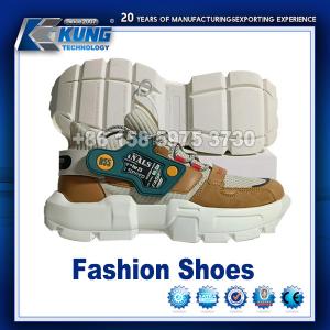 China Moistureproof Men Comfortable Stylish Shoes Running Sneakers Practical wholesale