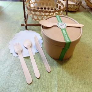 China Diameter Of 14 Cm Disposable Takeaway Box Kraft Paper Food Container Set With Cutlery Used In Hotel Restaurants wholesale