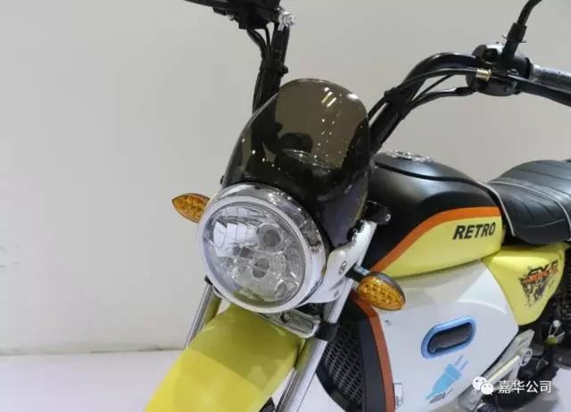 Graphene Battery Electric Bike Scooter , 38km/H Electric Motor Scooters For Adults