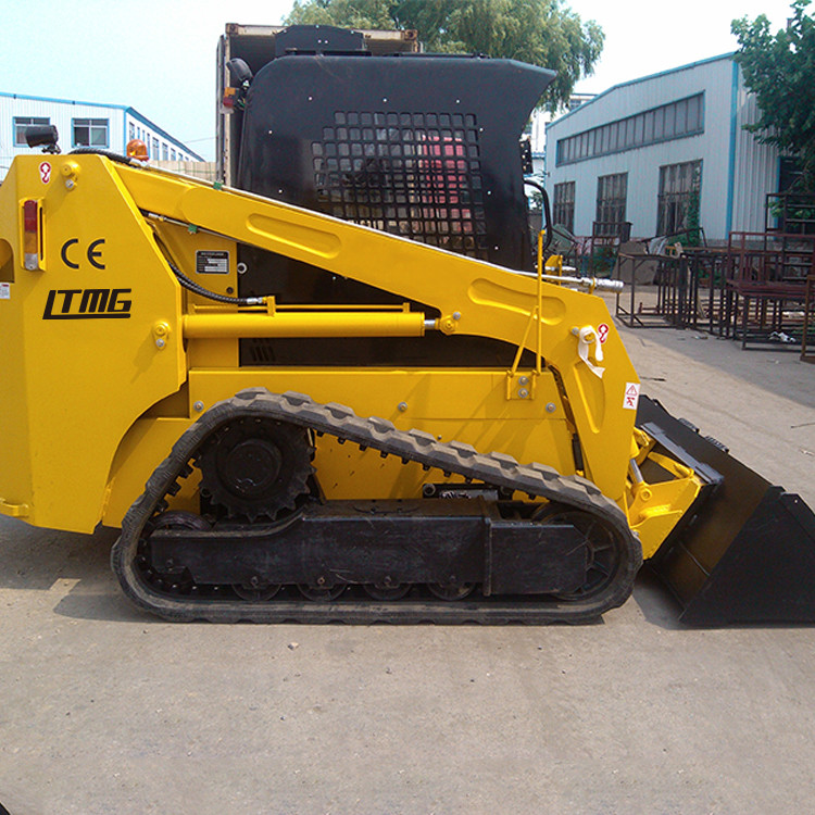 1200kg Multi Terrain Skid Steer Front End Loader , Deutz Engine Compact Track Loader