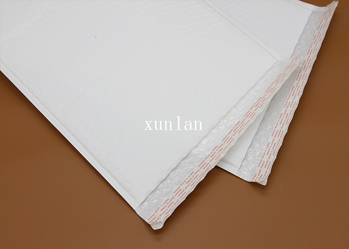 Self Adhesive Seal Polythene Mailing Bags Durable Resistant For Camera