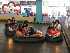 China Metal Adult Bumper Cars Customized Children Indoor Playground Commercial Outdoor Public Playground wholesale