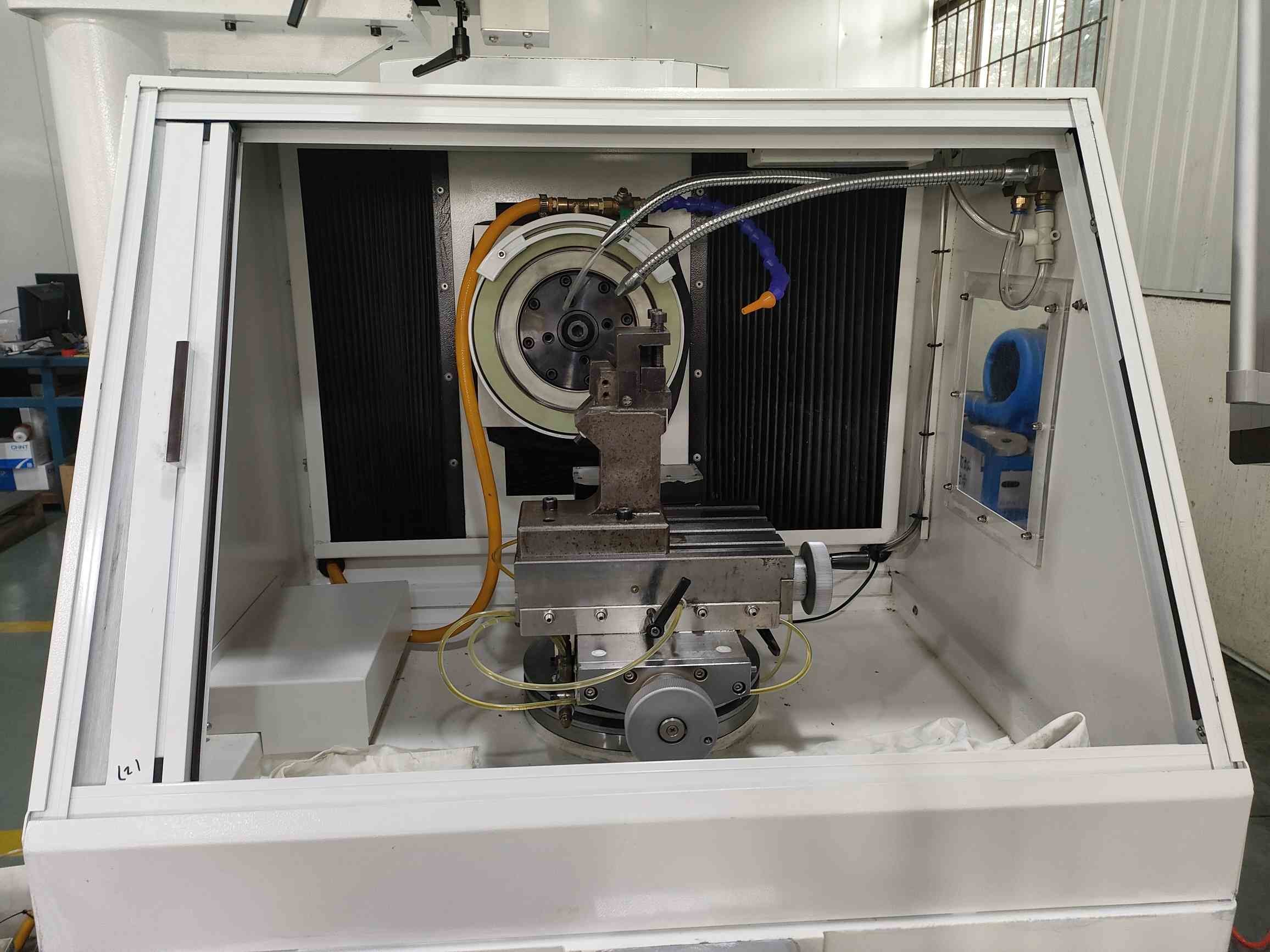 Adjustable Pressure PCD Grinding Machine with Resolution Imaging System