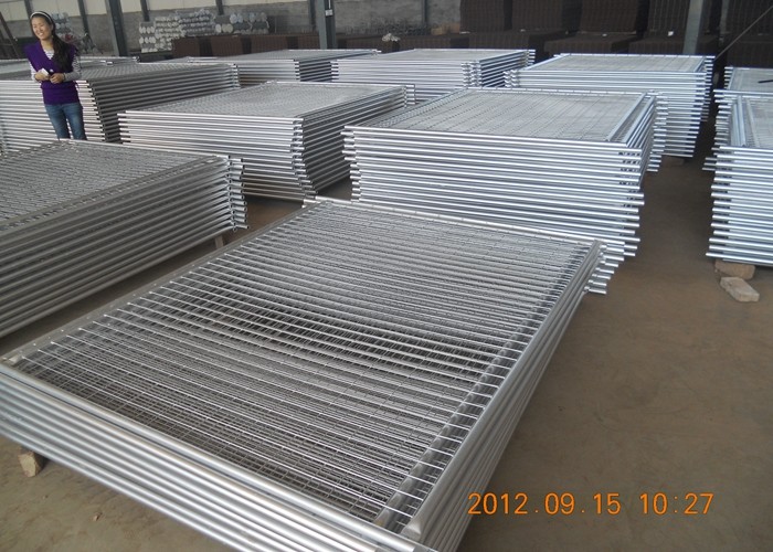 Hot Dipped Galvanised Outdoor Temp Fence Panels For 3mm / 4mm Wire Dia