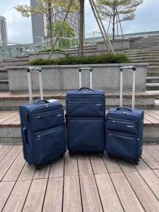 China Multifunctional Fabric Large Suitcase Shockproof Durable For Travel wholesale