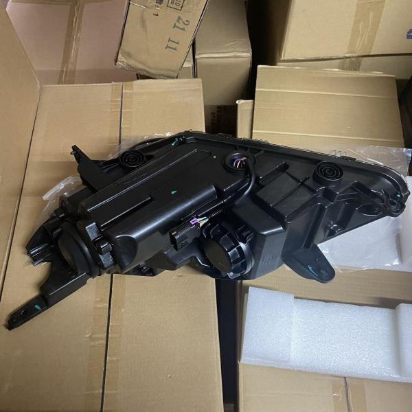 MG 5 2020 Car Fitment Automobile Lamp OE 10707690 Right Headlight for ROEWE I5