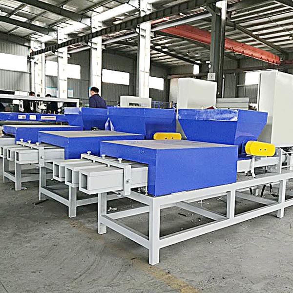 Automatic Compressed Wood Chip Pallet Block Making Machine