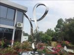 Artificial Style Stainless Steel Sculpture Outside Garden Statues For Art