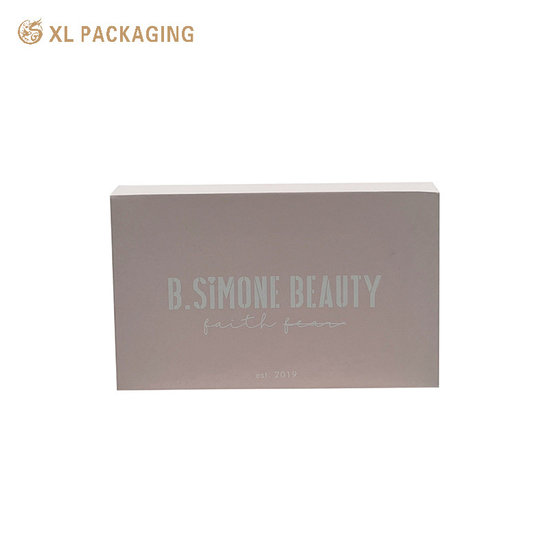 Cardboard Premade Gift Boxes Eco Friendly Hardcover Gift Box With Magnetic Lid