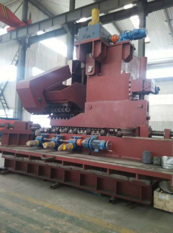 API Stardard 6mm Thickness Spiral Welded Pipe Mill