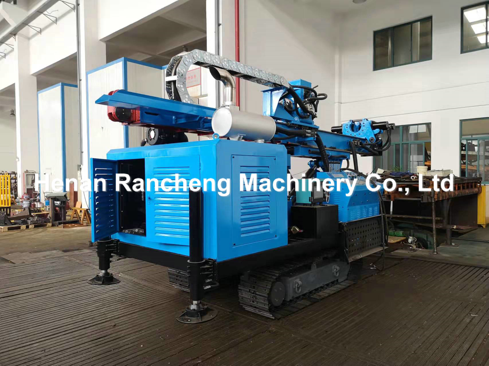 Hydraulic Engineering Drilling Rig 150m Depth 74KW Engine Power Anchor Drilling Rig