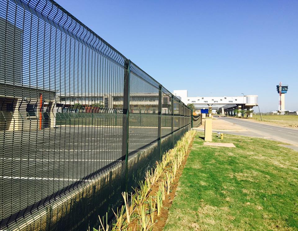 China Anti Climb Anti Cut 358 Security Fencing