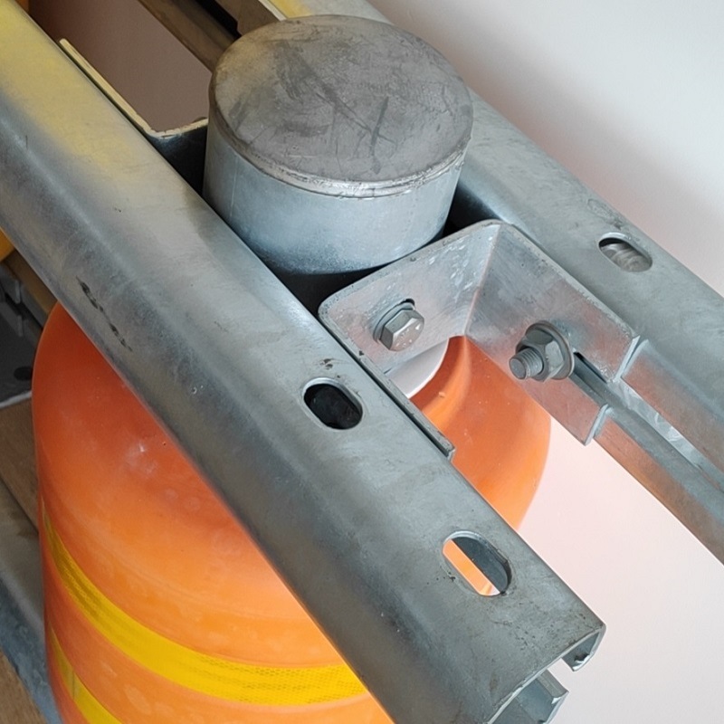 Custom Color Metal 2 Bending Stainless Steel Highway Roller Barrier for Traffic Safety