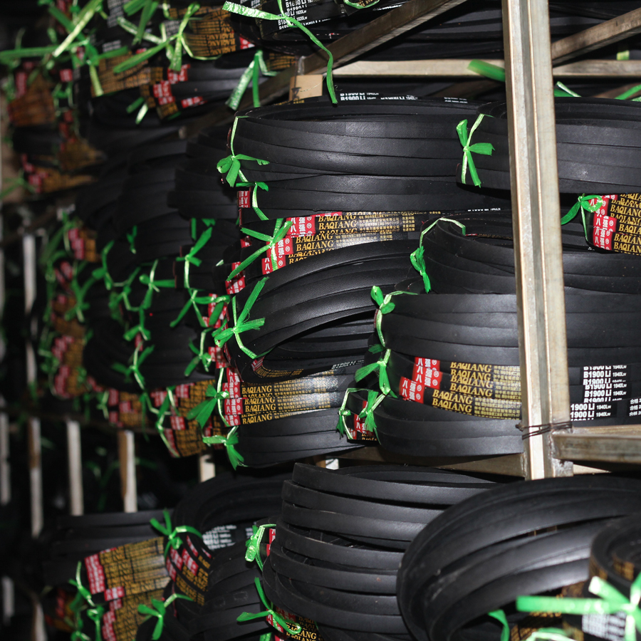 Small Electric V Belt Triangle Rubber for Industrial and Agricultural Applications