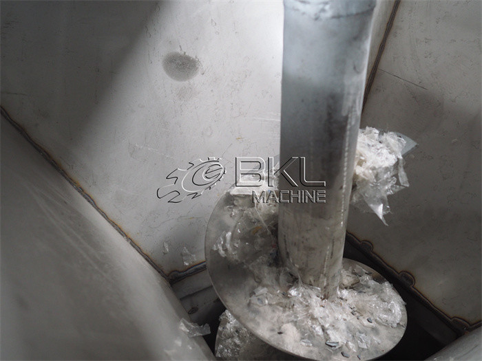 Plastic Squeezing Machine Plastic Film Granulator