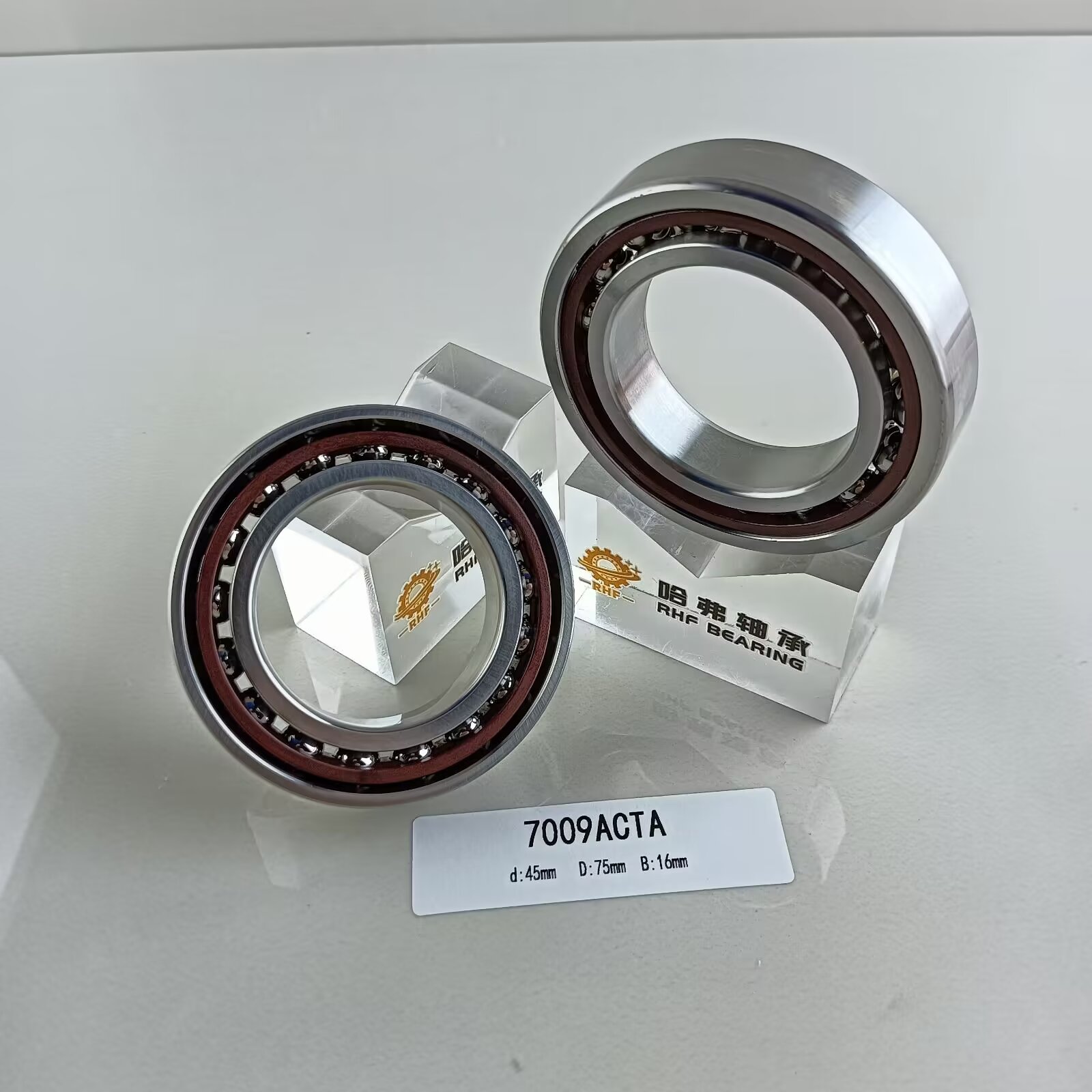 7009AC Angular Contact Ball Bearing 45*75*16mm Single Row for Industrial Machinery