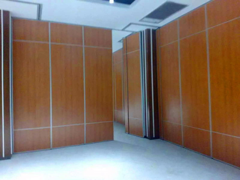 Mobile Acoustic Meeting Room Partitions With Aluminum Hanging Suspension System