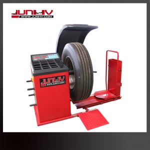 China 0.55kw Truck Tire Balancer , Automatic Wheel Balancer 200rmp 220V High Accuracy wholesale