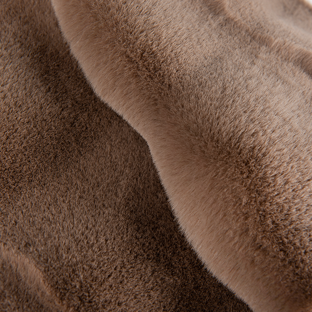 Knitted Luxury Long Pile 100% Polyester Fake Rabbit Faux Fur Fabric for Hood and Scarf