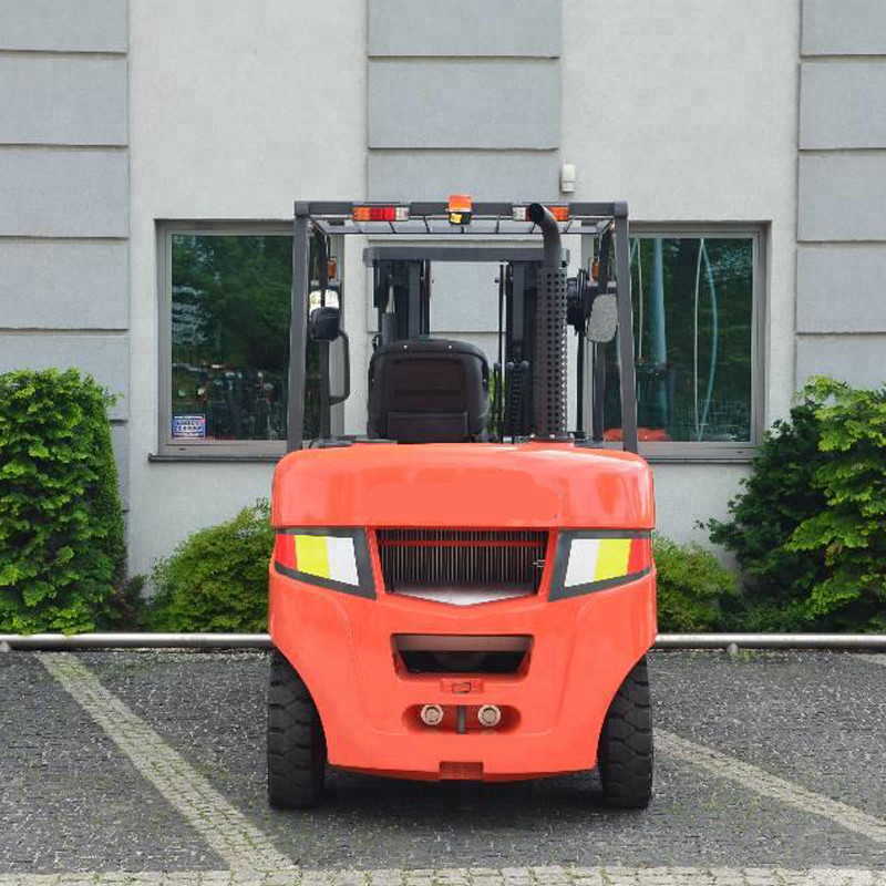 3 Stage Port Handling Equipments LG50DT With Light Weight 5 Ton Hydraulic Forklift Truck Diesel Machines