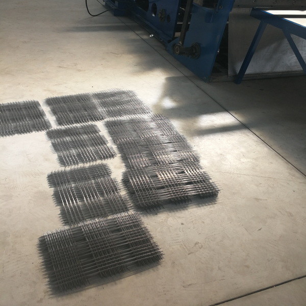 Straightening Wheels Funnel Method Mesh Panel Welding Machine Single Trip 3000mm