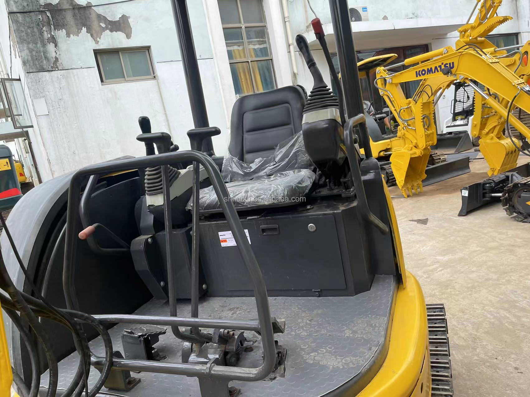 Used Komatsu PC18 PC35MR mini excavator construction machine /second hand hydraulic mini excavator komatsu good quality