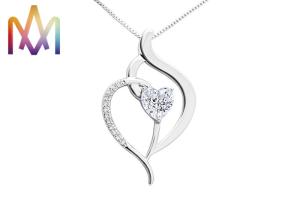China 10g Love Heart Pendant Necklace With Cubic Zirconia wholesale