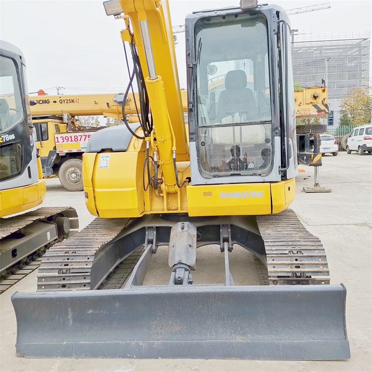 Used Komatsu PC78 Excavator with Original Hydraulic Cylinder and 0.34m3 Bucket Capacity
