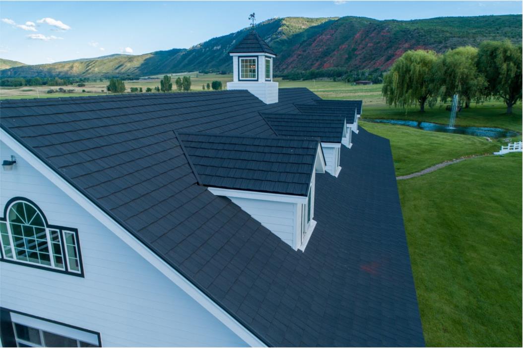 2.7kg/pcs Nutural Style Colorful Stone Coated Steel Shingles Roofing Sheet for Villa Building Material