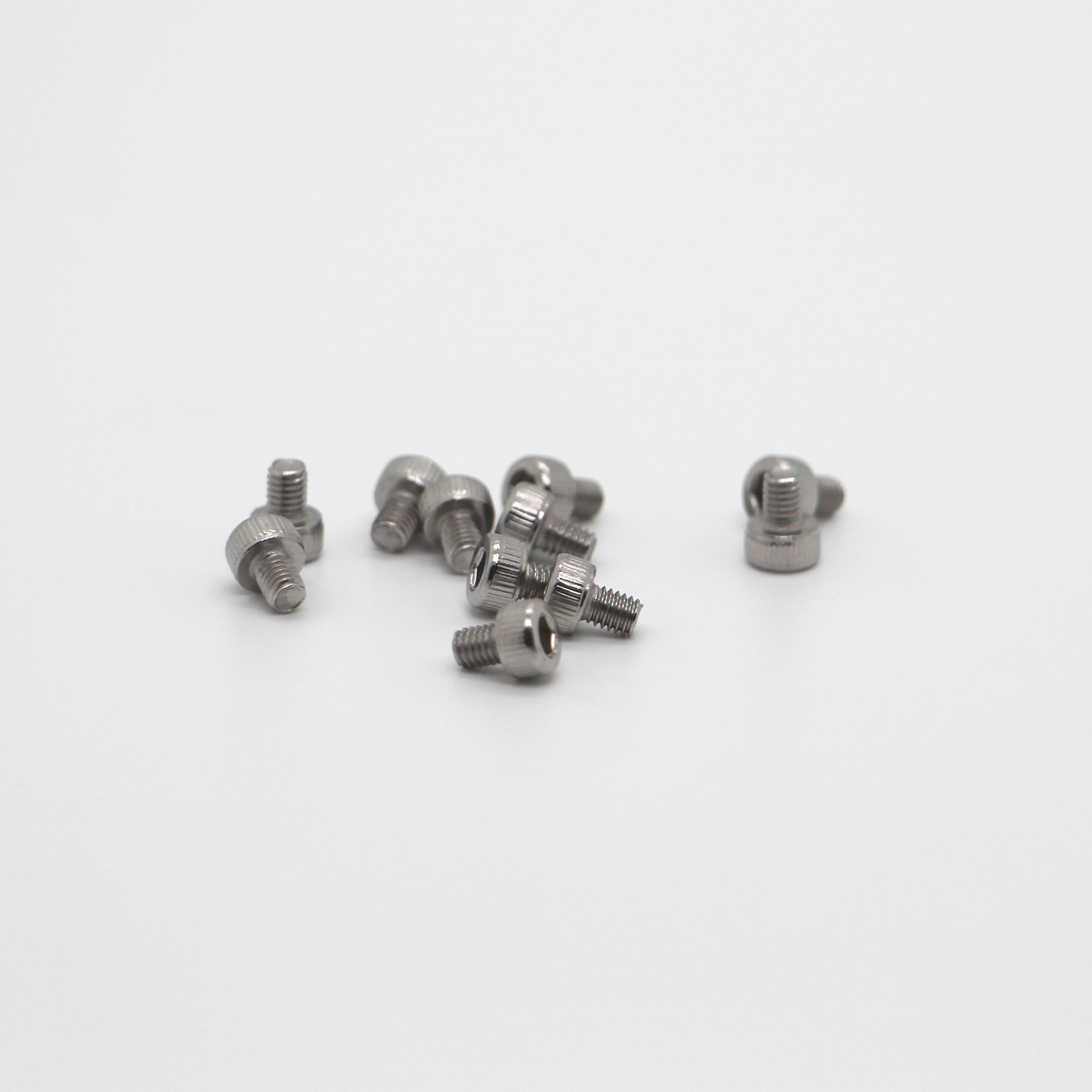 M0.5-M3 Titanium Grade 2 Anodized Blue Micro Flat Head Screws for Diving Watches Customized Service