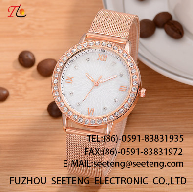 Wholesale Alloy Strap Alloy Round Case Ladies Quartz Watches With a Lots