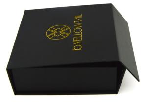 China Exquisite Cosmetic Gift Box Black Cardboard Packaging Stamped Logo Printing wholesale