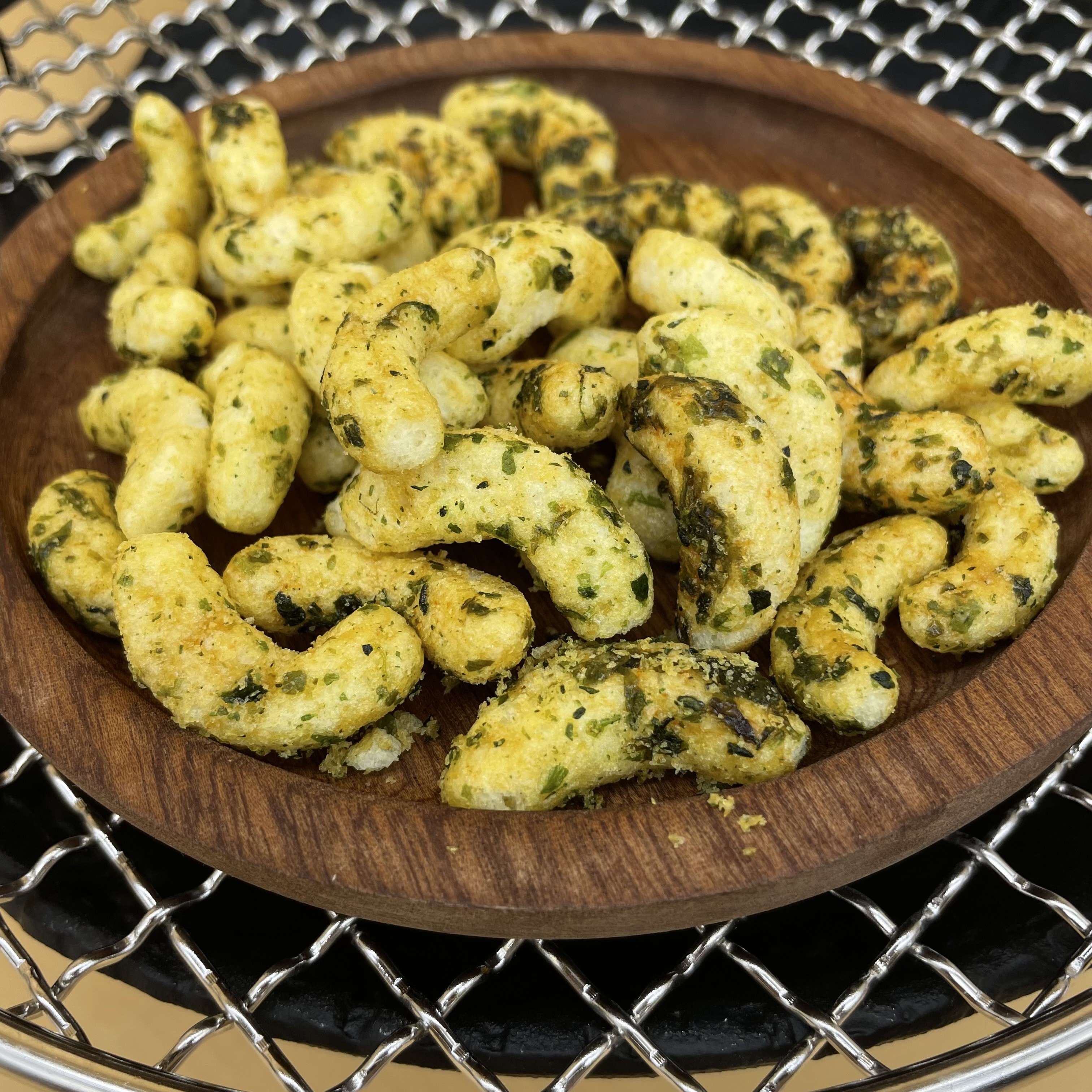 Savory Flavor Rice Based Sea Nori Crisps with 40g Sodium Content