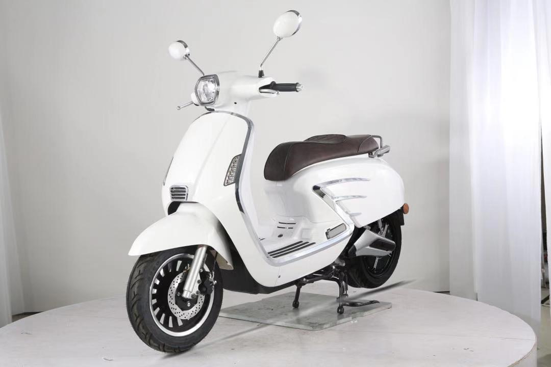 2500w 3000W 3600w 60v Electric Scooter With Seat For Adult