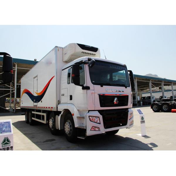 High Strength Frozen Foods RHD 8×4 Refrigerated Trucks And Vans 40 Ton Low Noise
