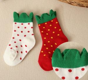 China Kids Strawberry Cotton Socks wholesale