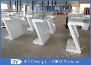 China Custom Fashion Modern Retail Glass Jewelry Display Cases With Light wholesale