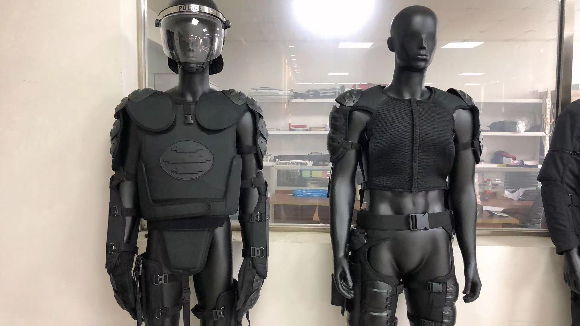 PE and EVA Technology On/Off Road Shock-Absorbing Protective Gear for Motorcyclists