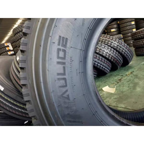 Radial 7.00R16 12PR Heavy Equipment Tyres Dump Truck Tires Light Truck Tyres with High Load Bearing Capabilities AR1017