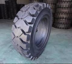 China 8.25-16 Solid Forklift Tires GB/T10824-2008 792x204mm Size Shihua Brand wholesale