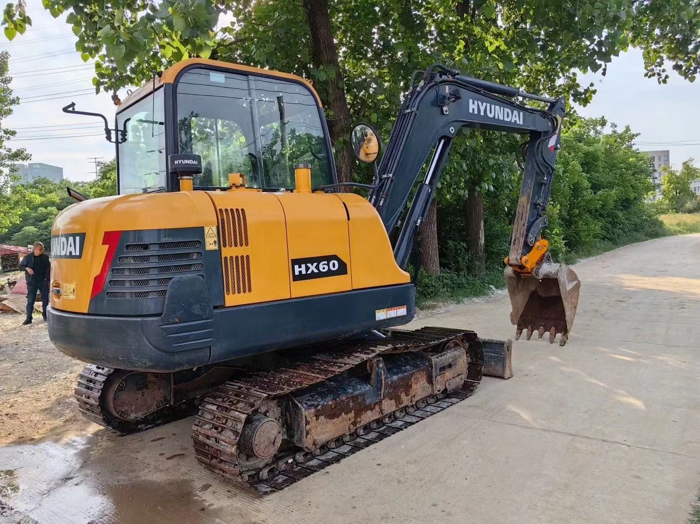 Mini Tracked Used Hyundai Excavator Hyundai HX60 Escavadora